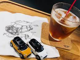 mini kyotominami instagram post photo 期間限定ドリンク ティージンジャー 暑いこの季節に是非ご賞味ください mini car 車 mini京都南 京都 伏見 ディーラー 輸入車 ドイツ車 限定ドリン 夏 ドライブ ドリンク ティー