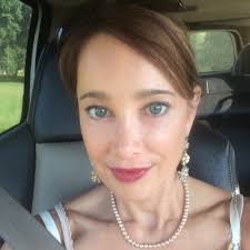 Danielle Prince (@docactress)