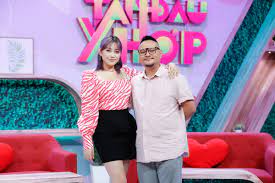 Trước khi đường ai nấy đi, vinh râu từng dành cho minh trang cả rổ thính mặn mòi. Vinh Rau NÅ©ng Ná»‹u Vá»£ Ca SÄ© Ngoi Sao