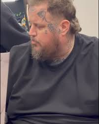 My brand new album Beautifully Broken is out now y'all! Less than 100  signed CDs left. Order here>>>