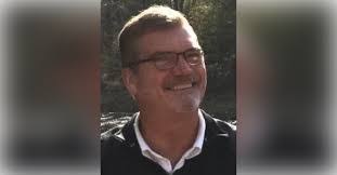 Cindy Collard's Instagram, Twitter & Facebook