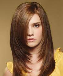 If you're looking to add volume as your hair gets longer, consider adding in layers. Haircuts For Round Faces Female Folade