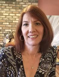 Eileen Stahl's Instagram, Twitter & Facebook