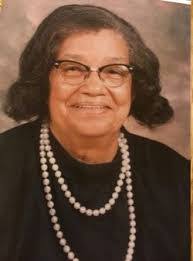 Lena Ledbetter's Instagram, Twitter & Facebook