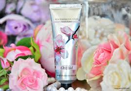 Madame Coco Nemlendirici El Kremi Orchid Elsa Kurtarici Bakken