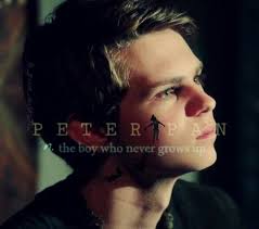 I Dont Care If You Re Dead You Live On In My Books 3 Heheh Literally I Have Pan Fanfiction Peter Pan Ouat Robbie Kay Peter Pan Robbie Kay