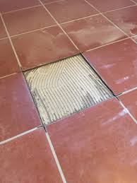 Die auswahl an fliesen in garbsen ist sehr groß und man kann aus einer vielfalt an muster und materialien wählen, die dann als badfliesen, bodenfliesen oder wandfliesen verwendet werden. Wasserschadenbeseitigung Wasserschadensanierung Aqua X Bautrocknung Hannover