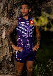 Essendon bombers hosts fremantle dockers in a afl game, certain to entertain all aussie rules fans. Fremantle Dockers Unveil Stunning New Indigenous Strip For Sir Doug Nicholls Round The West Australian