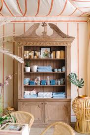 An Interior Designer S Guide To Shopping Around Charleston Sc In 2020 Interior Interior Designers Decor Interior Design