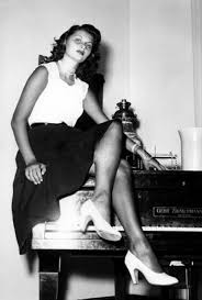 Sophia loren was born as sofia scicolone at the clinica regina margherita in rome on september 20, 1934. Young Sophia 1949 Filmstars Brigitte Bardot Filme