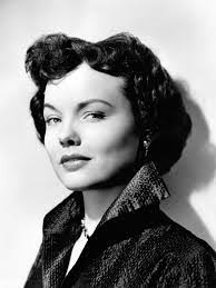 Wanda Hendrix's Instagram, Twitter & Facebook