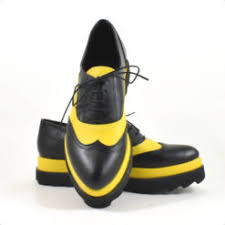 Maricel prod com srl va ofera produse 100% romanesti realizate din materiale calitative ( piele naturala ).produsul este realizat manual si se poate comanda online sau prin reteaua de magazin mricel din bucuresti, calea serban voda 41.pantofi barbati. Preturi Ieftine Design Atemporal PreÈ› Accesibil Pantofi De Dama La Comanda Bucuresti 101openstories Org