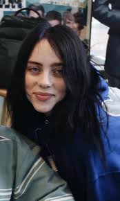 What A Cute Hair It S Long Mine Is Short Billie Billie Eilish Celebs