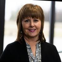 Kaye Hansen's Instagram, Twitter & Facebook