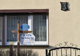 Der besondere kündigungsschutz für wohnraum kann entfallen, wenn eine wohnung ausschließlich dazu dient, dass sie an wechselnde feriengäste weitervermietet wird. Nurnberg Sagt Besitzern Von Ferienwohnungen Den Kampf An