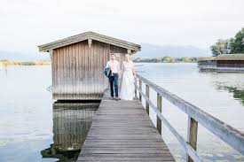 Hochzeit Am Chiemsee Lena Daniel Daniela Seehofer Fotografie Gut Aiterbach Rimsting Chiemsee Chiemgau B Hochzeit Kirchliche Trauung Hochzeit Menu