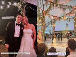 Cuomo's office has operated with a mantra of get along. Ree Drummond S Daughter Got Married In An Extravagant Outdoor Wedding At Her Family S Ranch