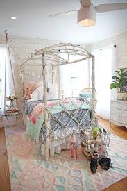 Here to share tips and knowledge of the craft. Indie Mooshie S Bedroom Junk Gypsy Blog