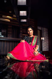 Giorgia adriani hindi actress photos,giorgia adriani hindi actress stills. Actress Srushti Dange Glams Half Saree Pics