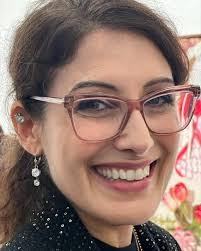 Nancy Steger's Instagram, Twitter & Facebook