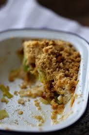 Crumble De Cabillaud Poireaux Chorizo Noisettes Cod Crumble With Leeks Chorizo And Hazelnuts Recettes De Cuisine Cuisson Poisson Poireaux