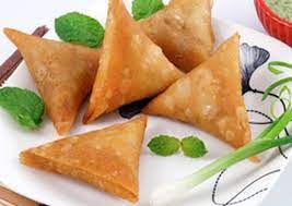 Delicious Meat Samosa Recipe By So3oudiya Wa Aftakhir Recipe Samosa Recipe Best Mushroom Recipe Recipes