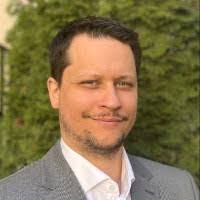 Daniel Karsten's Instagram, Twitter & Facebook