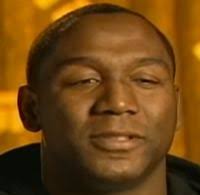 Derrick Ryals boxer •