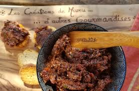Tartinade De Tomates Sechees En 2020 Tartinade Tomates Sechees Tomates