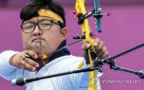 이날 한국은 유일하게 16강에 오른 김우진 (29·청주시청) 선수가 출전했다. Wbiu It8svrb5m
