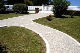 Beton Desactive Revetement Pour Sols Exterieurs Artisanbeton En 2020 Sol Exterieur Revetement Sol Exterieur Beton Desactive
