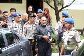 Link pengumuman hasil ujian akhir skb cpns polri 2019. Wawancara Dengan Penyidik Polri Tentang Penangkapan Bambang Widjojanto 1 Halaman All Kompas Com