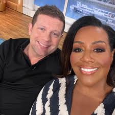 Perfil de Alison Hammond