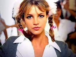 Born to make you happy. Tbt 20 Godini Ot Baby One More Time Na Britni Spirs Elle Bg