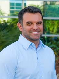 Travis Stiles's Instagram, Twitter & Facebook