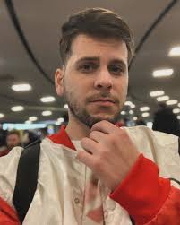 Jonathan Ortiz (@revolutionary_living) • Instagram photos and videos