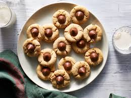 Eating gluten free doesn't mean you need to give up the holiday tradition of baking christmas cookies. 32 Make Ahead Christmas Cookies That Freeze Well Southern Living