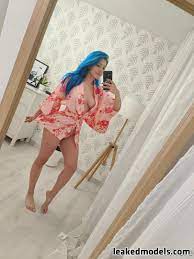 Mhere  Mhere_mer  mhere_shet Nude Leaks OnlyFans Photo 13 - Leaked Models
