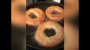Sfenj Beignet Arabe Au Thermomix Youtube Alimentation Thermomix Recette Nourriture
