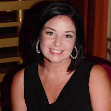 Tara Canning's Instagram, Twitter & Facebook