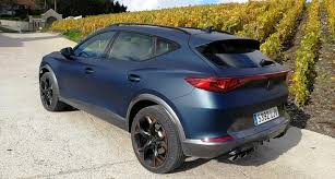 Visuellement, la cupra formentor vz5 est_présentée avec une apparence avec des changements. Essai Cupra Formentor Vz La Force Du Caractere