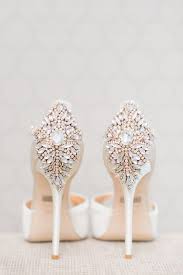 Scarpa da sposa in raso con cinturino. Peave Otchayanie Oborudvajte Scarpe Per Sposa 2019 Trailridgepoa Com