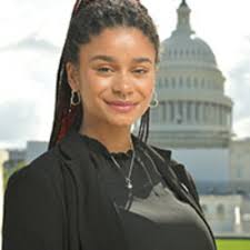 ELIZABETH ALEYDA HERNANDEZ