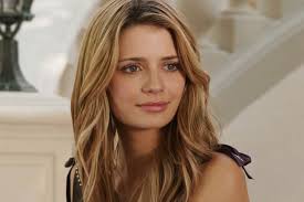 Fifteen years after marissa cooper was killed in the o.c.'s season three finale, mischa barton exclusively opened. O C California Darum Verliess Mischa Barton Die Serie Wirklich Glamour