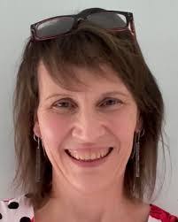 Lorraine Dodd's Instagram, Twitter & Facebook