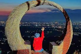 25 tempat wisata di puncak. 8 Aktivitas Menarik Di Puncak Becici Jogja Yang Sudah Buka Halaman All Kompas Com