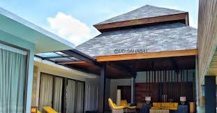 Harga renovasi atap lama pasang atap betumen ( genteng aspal ) Atap Roof Ud Sahabat Surabaya