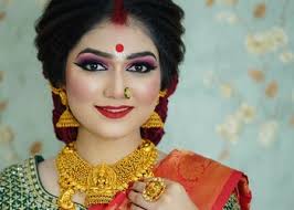 5 Best Makeup Artist in Adgaon