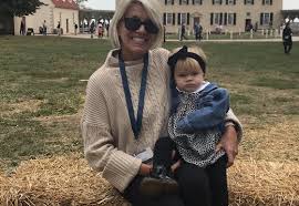 Visitors to Mount Vernon