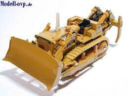 The database tracks the largest mining dozers in operation at surface mines around the world. Komatsu D355a Diapet 1 50 Dia D355a Rip 1